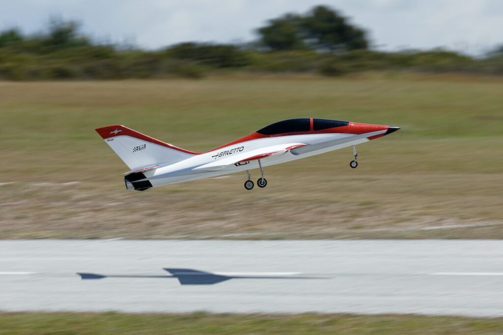 First flight - Airplane take off